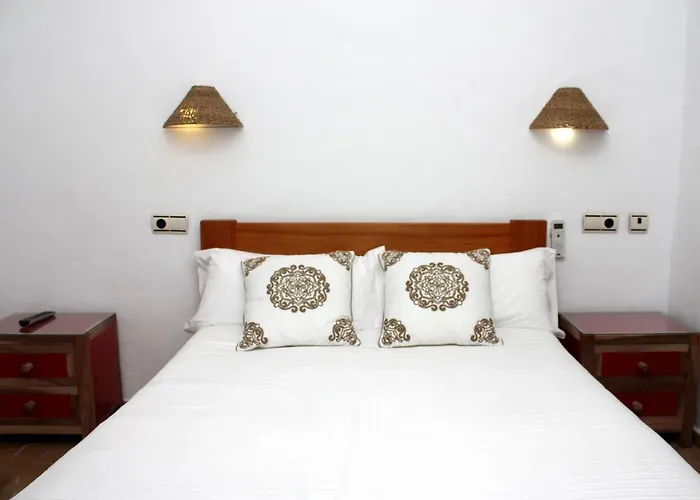 Hostal Extramuros