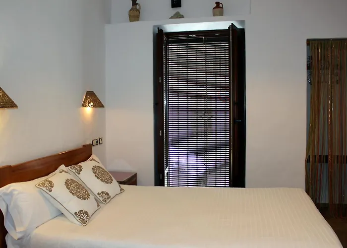 Hostal Extramuros
